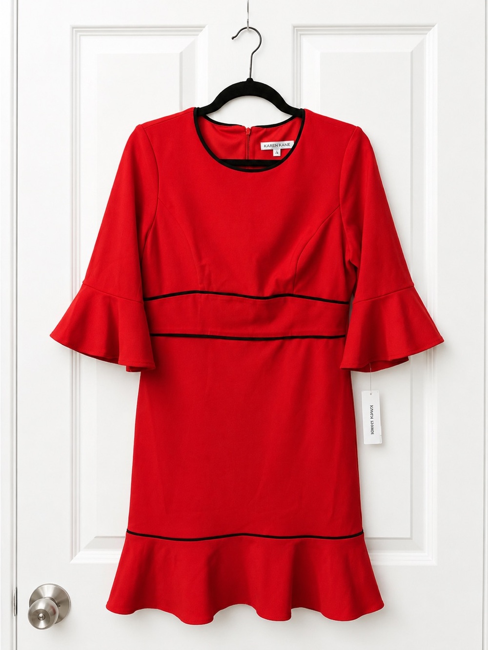 🏷️  Cherry Red Sheath Dress w Contrasting Black Piping Size 8